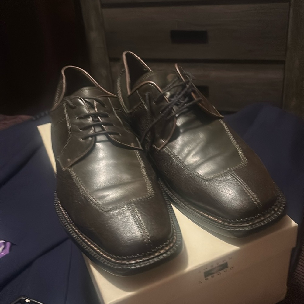Mezlan dress shoes size 13